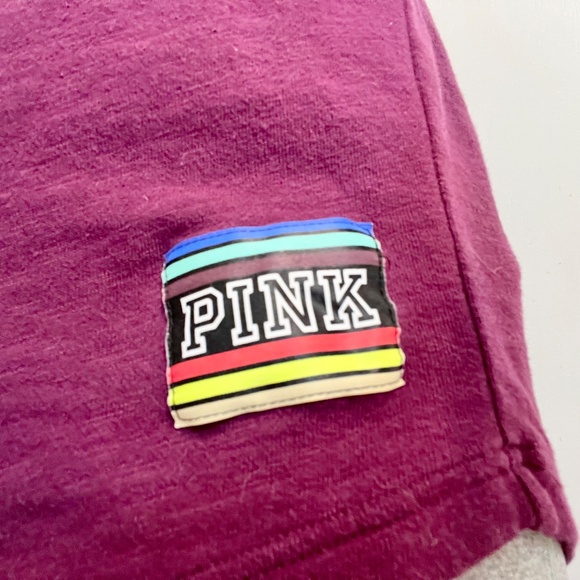 |•PINK•| Victoria's Secret PINK Maroon LOVE PINK Back Long Sleeve Sz XS (Small) - Picture 8 of 15